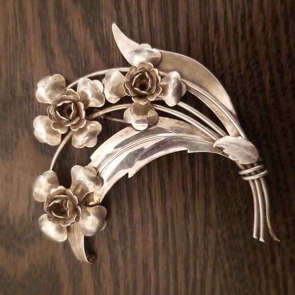 Large brooch sterling - Picture 1 of 4
